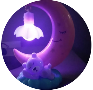 LUMINARIA DE MESA EM FORMATO DE MEIA LUA - GK2854