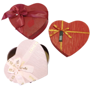 CAIXA DE PRESENTE CORAÇÃO 18,5X17,5X7,5CM SORTIDA
